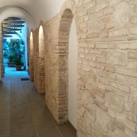 Lally House Lejlighed