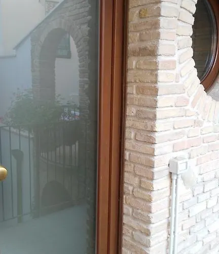 Lally House * Pesaro